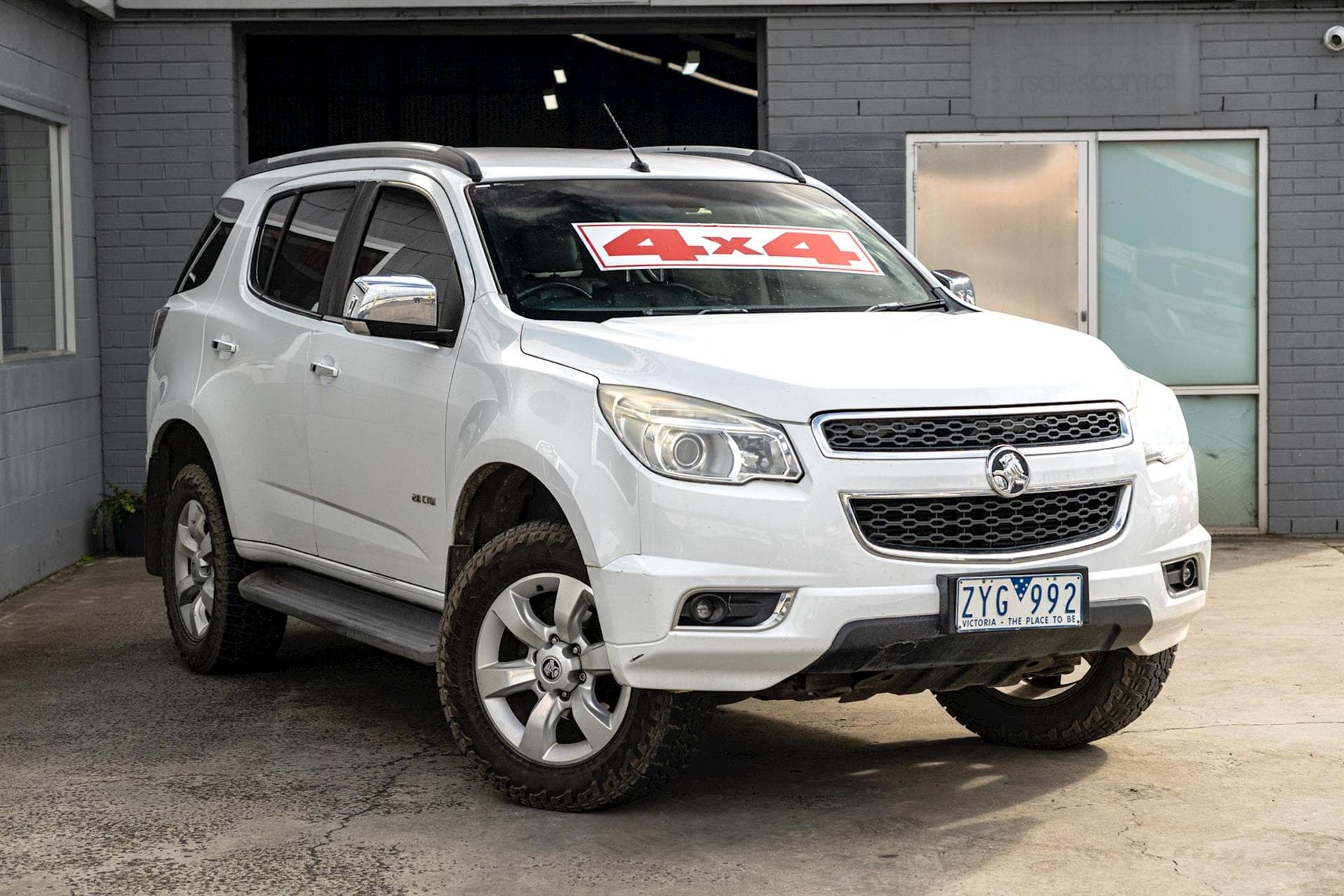 2013 HOLDEN COLORADO