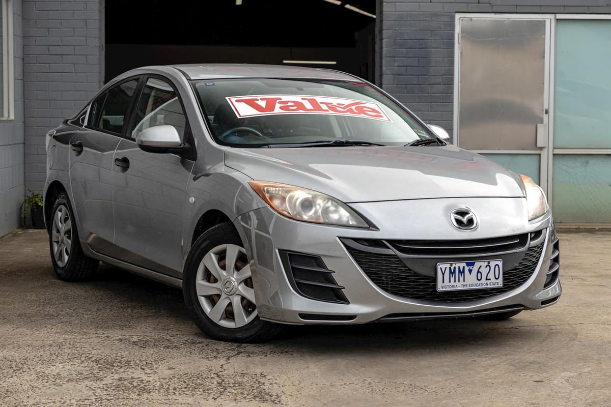 2011 MAZDA 3